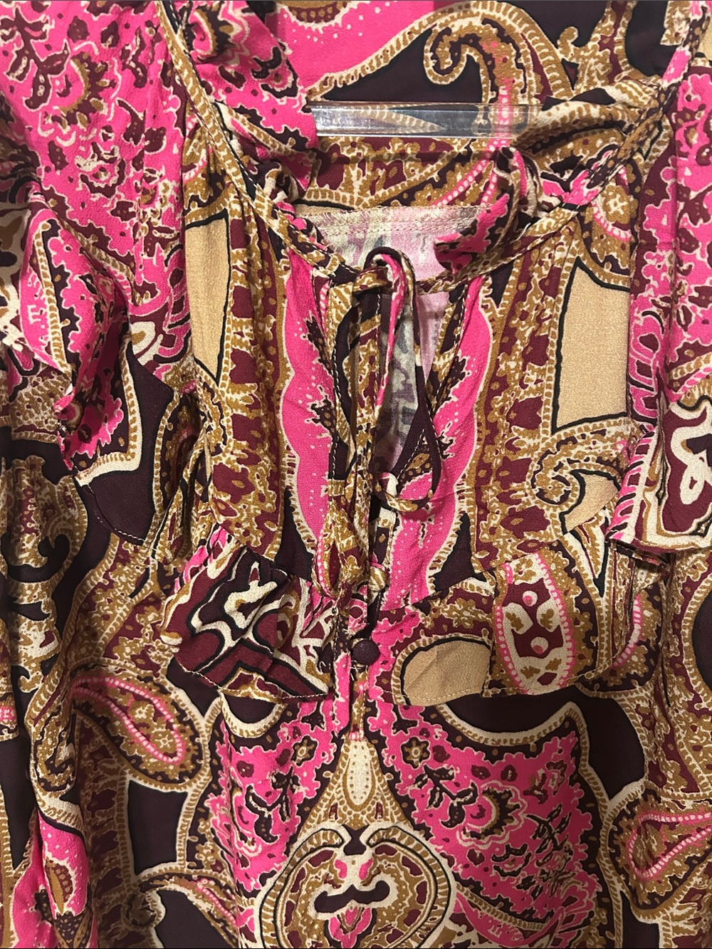 🧩a loves a Pink Paisley Long-Sleeve Blouse size M GUC - Picture 7 of 13